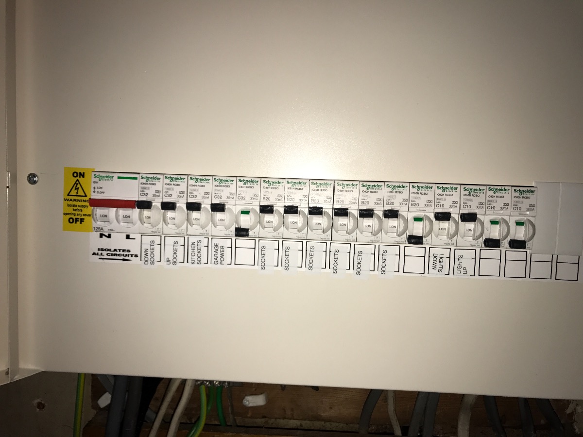 Electrician: Image 17